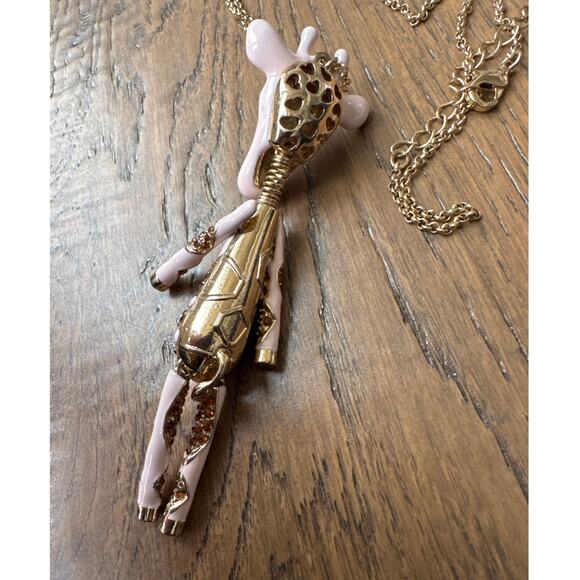 Betsey Johnson Enameled Giraffe Gold Tone Chain Pendant Necklace - Picture 3 of 4